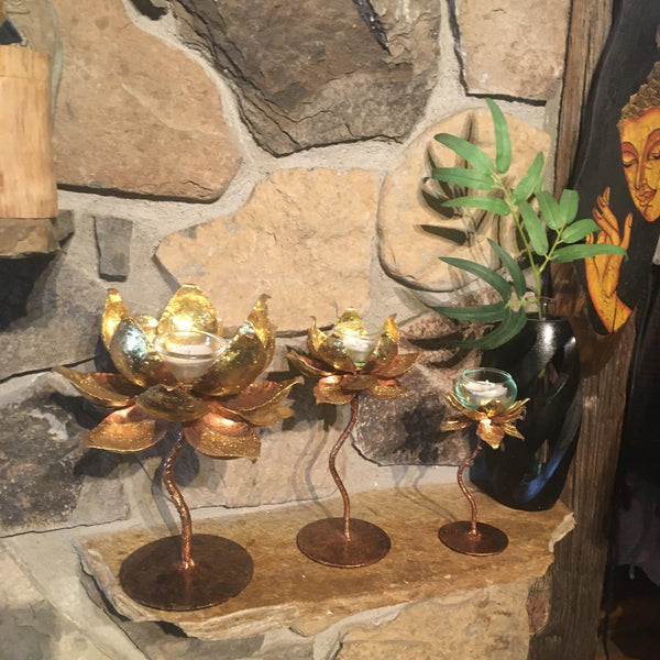 Golden Metal Big Size 7 inch Table Lotus Flower Candle Holder Home  decoration