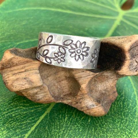 Thai Karen Hill tribe Silver Ring - Flower Band